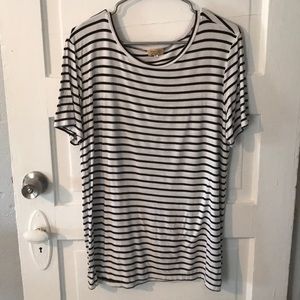 Black and White Striped Piko